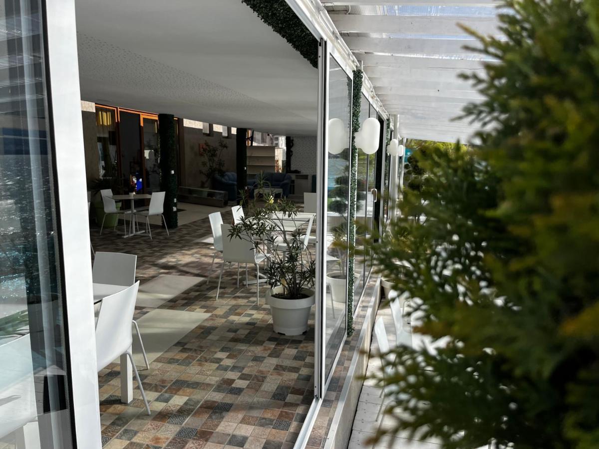 Ieşelniţa Riviera 990 - Resort & Restaurant מראה חיצוני תמונה