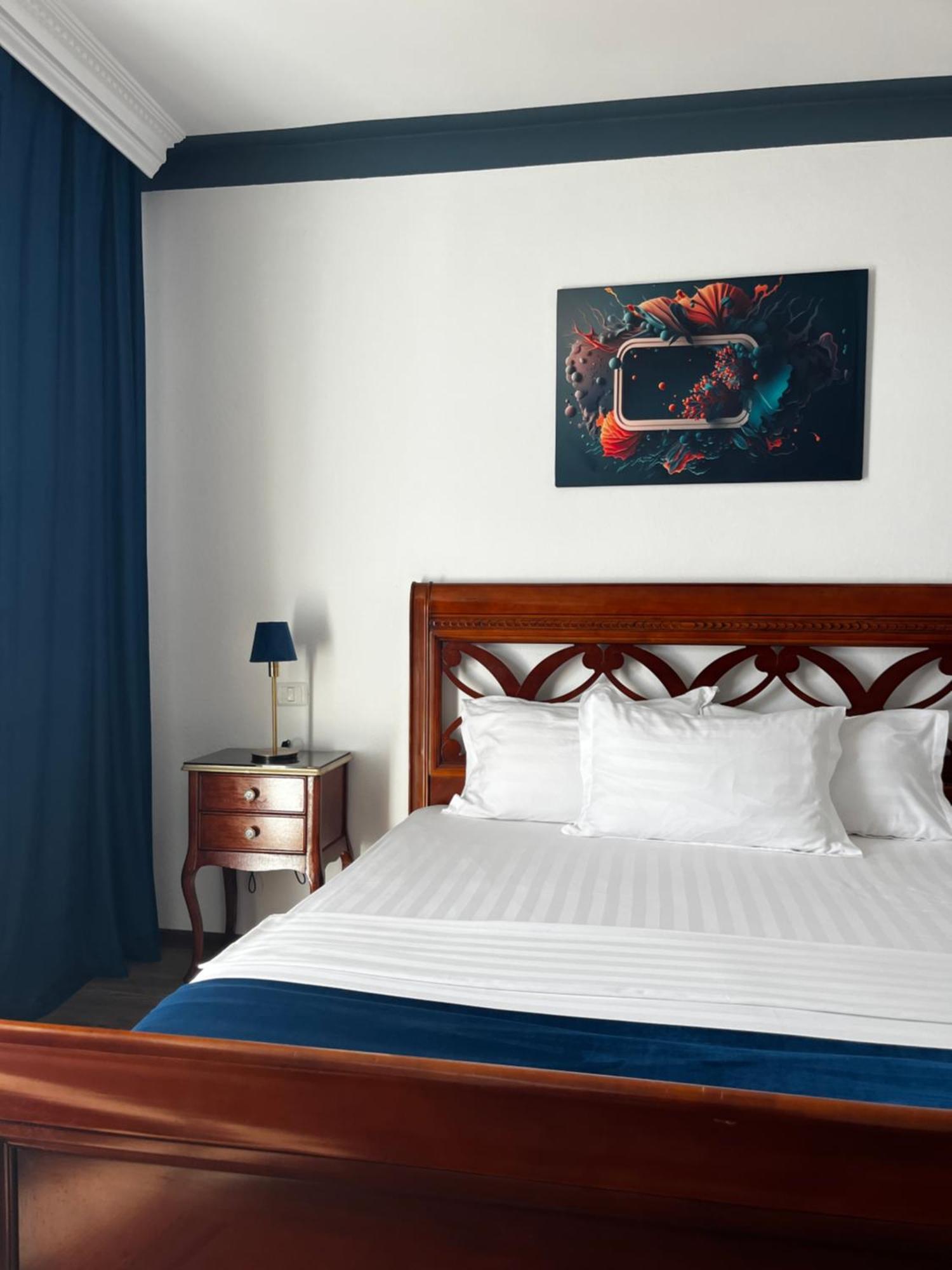 Ieşelniţa Riviera 990 - Resort & Restaurant מראה חיצוני תמונה