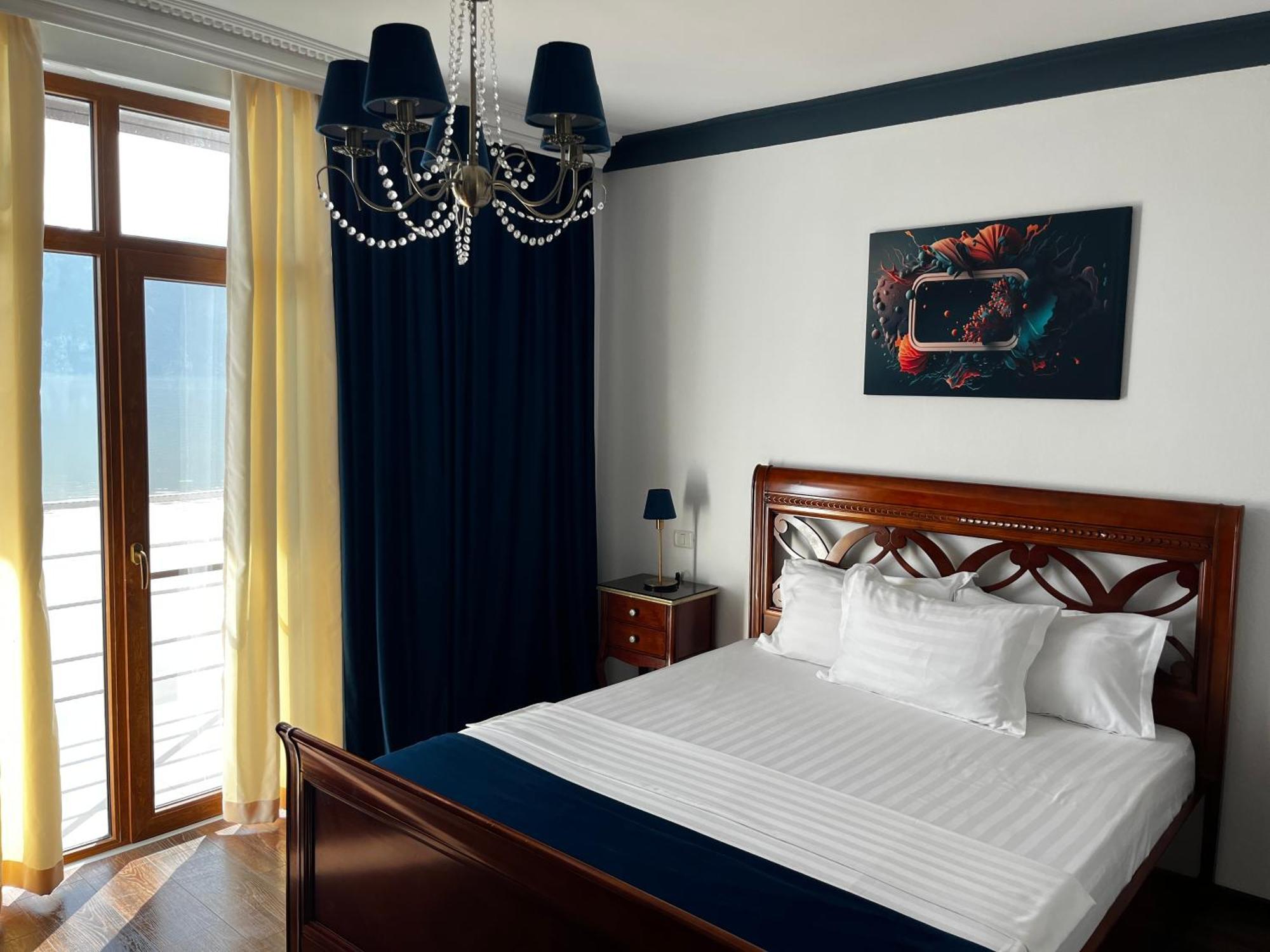 Ieşelniţa Riviera 990 - Resort & Restaurant מראה חיצוני תמונה